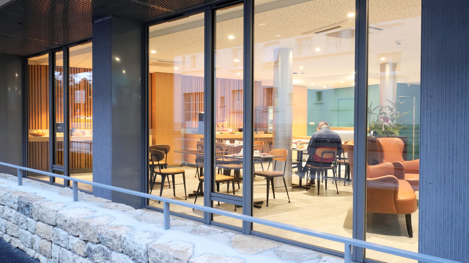 Hotel du Parc Lons le Saunier exterieur 007 - Hôtel du Parc à Lons-le-Saunier